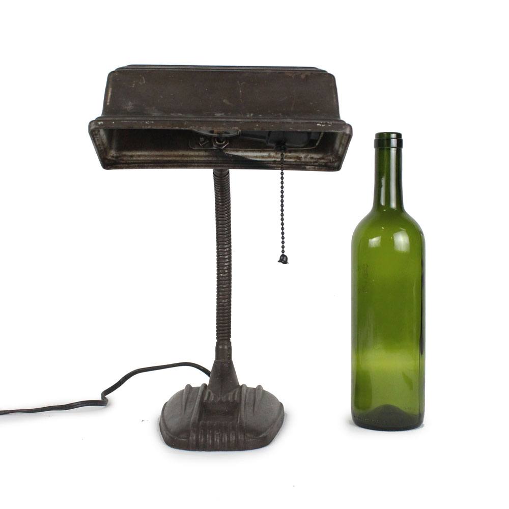 Lámpara de escritorio vintage - Disponible en tienda en línea - Viriathus