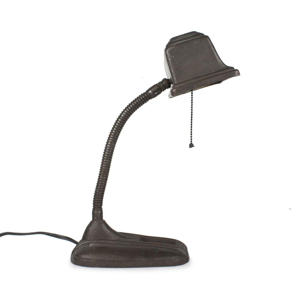 Lámpara de escritorio vintage - Disponible en tienda en línea - Viriathus